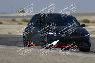 media/Nov-10-2025-Private Event (Mon) [[7fd464aee1]]/Advanced/Session 3 (Sunset)/